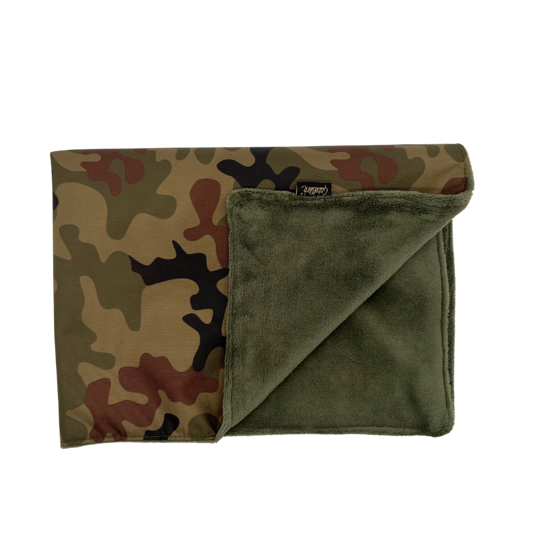 Bella No.1 S Camouflage x Oliv