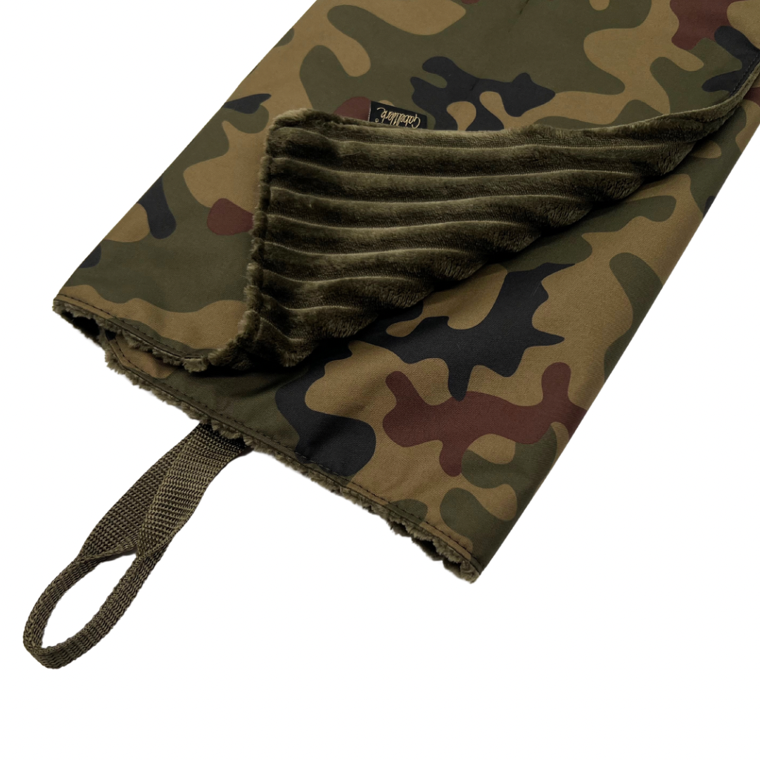 Bella No.4 S Camouflage x oliv